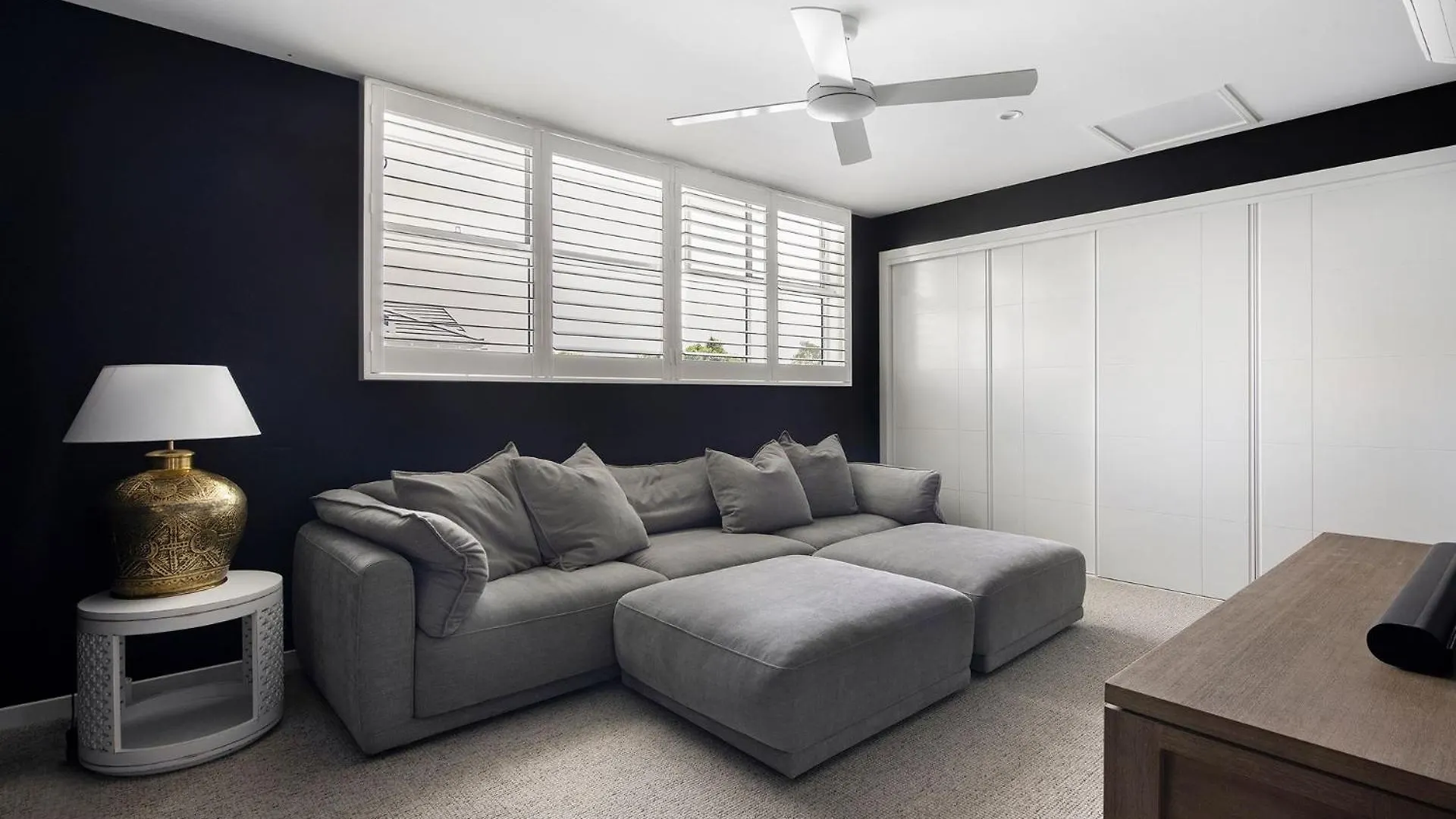Luxury Tri-Level Duplex In Mermaid Beach - Coasthm Gold Coast Casa de Férias